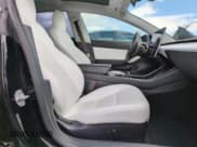 ✅ 2018 Tesla Model 3 Long Range Battery • VIN: 5YJ3E1EB6JF171076 • Lot: 57524695. Wystawiony na Copart z przebiegiem 83 947 mil. Bezpłatny archiwum sprzedaży aukcyjnych z USA i szczegółowy raport historii pojazdu na DreamBid. Zdjęcie 7.