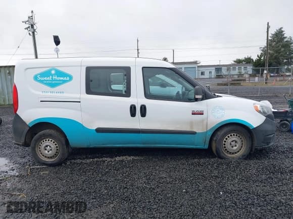 ✅ 2015 Ram ProMaster City Cargo Tradesman • VIN: ZFBERFAT8F6A72602 • Lot: 41709295. Listed on IAAI with 133,802 mi. Free auction sales archive from the USA and detailed vehicle history report at DreamBid. Image 13.