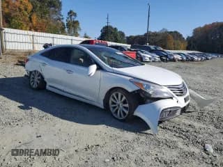 ✅ 2017 Hyundai Azera Limited • VIN: KMHFH4JG5HA590574 • Лот: 77846934. Опубликован ранее на Copart с пробегом Не указан. Бесплатный доступ к архиву аукционных продаж из США и подробный отчёт об истории автомобиля на DreamBid. Изображение 4.
