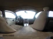 ✅ 2007 Chevrolet Equinox LT • VIN: 2CNDL63F576053348 • Лот: 41488081. Опубликован ранее на IAAI с пробегом 175 989 миль. Бесплатный доступ к архиву аукционных продаж из США и подробный отчёт об истории автомобиля на DreamBid. Изображение 19.