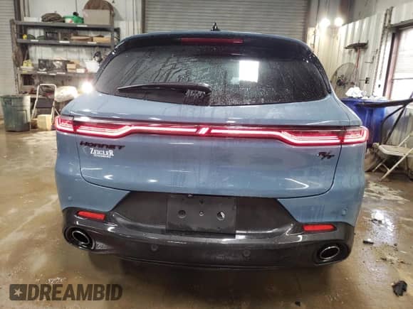 2024 Dodge Hornet R/T z VIN ZACPDFCW1R3A23842, wystawiony jako Copart lot #44636255 z przebiegiem 5 222 mil mil oraz Szkoda całkowita • Salvage title. Historia ofert i sprzedaży dostępna na DreamBid. Obrazek 6.