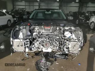 ✅ 2015 Audi S8 • VIN: WAUK2AFD3FN004913 • Lot: 71384562. Wystawiony na Copart z przebiegiem 73 488 mil. Bezpłatny archiwum sprzedaży aukcyjnych z USA i szczegółowy raport historii pojazdu na DreamBid. Zdjęcie 5.