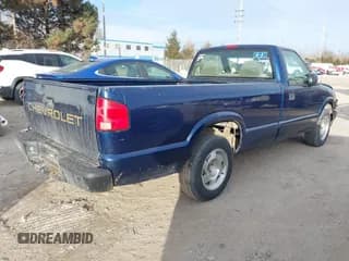 ✅ 2000 Chevrolet S-10 • VIN: 1GCCS1453Y8211791 • Лот: 41405891. Опубликован ранее на IAAI с пробегом 164 392 миль. Бесплатный доступ к архиву аукционных продаж из США и подробный отчёт об истории автомобиля на DreamBid. Изображение 4.