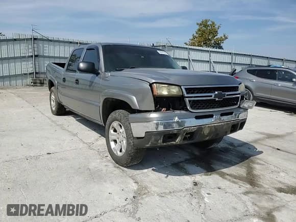 ✅ 2006 Chevrolet Silverado 1500 LT1 • VIN: 2GCEK13T161159098 • Лот: 68967944. Опубликован ранее на Copart с пробегом 169 058 миль. Бесплатный доступ к архиву аукционных продаж из США и подробный отчёт об истории автомобиля на DreamBid. Изображение 10.