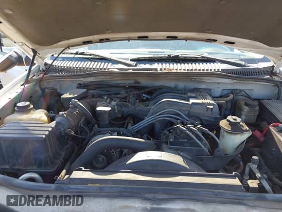 ✅ 2005 Ford Explorer XLS • VIN: 1FMZU62K15UA65982 • Lot: 41782001. Wystawiony na IAAI z przebiegiem 234 937 mil. Bezpłatny archiwum sprzedaży aukcyjnych z USA i szczegółowy raport historii pojazdu na DreamBid. Zdjęcie 10.