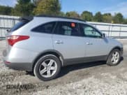 ✅ 2007 Hyundai Veracruz GLS • VIN: KM8NU13C07U026165 • Лот: 90465935. Опубликован ранее на Copart с пробегом 202 782 миль. Бесплатный доступ к архиву аукционных продаж из США и подробный отчёт об истории автомобиля на DreamBid. Изображение 3.