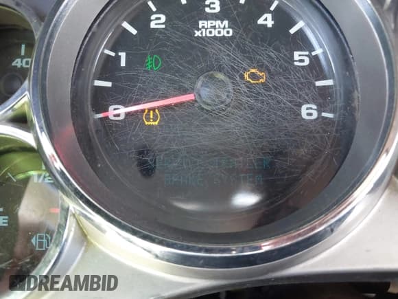 ✅ 2012 Chevrolet Silverado 2500HD LT • VIN: 1GC2KXCG4CZ193094 • Lot: 43150484. Wystawiony na IAAI z przebiegiem 228 181 mil. Bezpłatny archiwum sprzedaży aukcyjnych z USA i szczegółowy raport historii pojazdu na DreamBid. Zdjęcie 7.