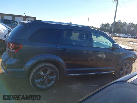 ✅ 2016 Dodge Journey Crossroad • VIN: 3C4PDCGG7GT138932 • Лот: 41311882. Опубликован ранее на IAAI с пробегом 131 734 миль. Бесплатный доступ к архиву аукционных продаж из США и подробный отчёт об истории автомобиля на DreamBid. Изображение 14.