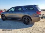 ✅ 2018 Dodge Durango SXT • VIN: 1C4RDHAG2JC114345 • Лот: 92088425. Опубликован ранее на Copart с пробегом 136 776 миль. Бесплатный доступ к архиву аукционных продаж из США и подробный отчёт об истории автомобиля на DreamBid. Изображение 2.