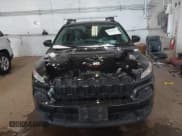 ✅ 2016 Jeep Cherokee Limited • VIN: 1C4PJMDB9GW344884 • Lot: 41348741. Wystawiony na IAAI z przebiegiem 130 835 mil. Bezpłatny archiwum sprzedaży aukcyjnych z USA i szczegółowy raport historii pojazdu na DreamBid. Zdjęcie 12.