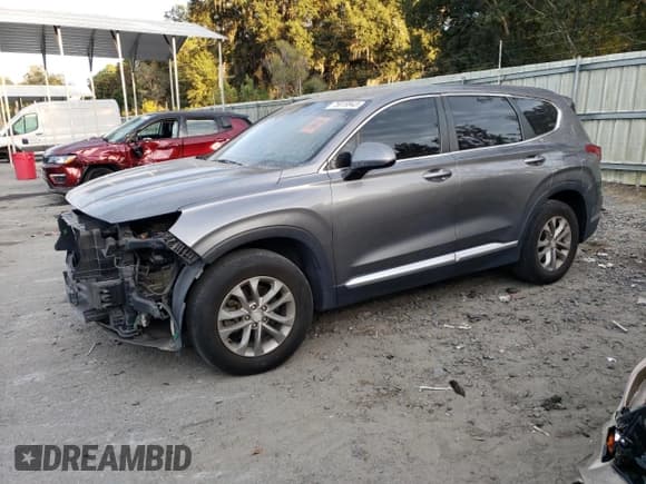 ✅ 2019 Hyundai Santa Fe SE • VIN: 5NMS2CAD3KH109268 • Lot: 75919943. Wystawiony na Copart z przebiegiem 82 969 mil. Bezpłatny archiwum sprzedaży aukcyjnych z USA i szczegółowy raport historii pojazdu na DreamBid. Zdjęcie 1.