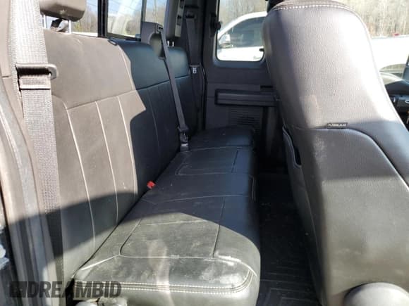 ✅ 2015 Ford F-350 Lariat • VIN: 1FT8X3B64FEB92505 • Lot: 85876734. Listed on Copart with 122,554 mi. Free auction sales archive from the USA and detailed vehicle history report at DreamBid. Image 10.