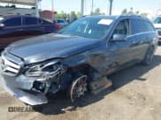 ✅ 2014 Mercedes-Benz E 350 Luxury • VIN: WDDHH8JB1EA825952 • Lot: 42136310. Listed on IAAI with 130,803 mi. Free auction sales archive from the USA and detailed vehicle history report at DreamBid. Image 6.