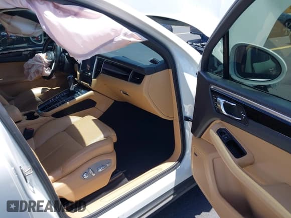 ✅ 2018 Porsche Macan • VIN: WP1AA2A55JLB07597 • Lot: 42480683. Wystawiony na IAAI z przebiegiem Nie podano. Bezpłatny archiwum sprzedaży aukcyjnych z USA i szczegółowy raport historii pojazdu na DreamBid. Zdjęcie 5.