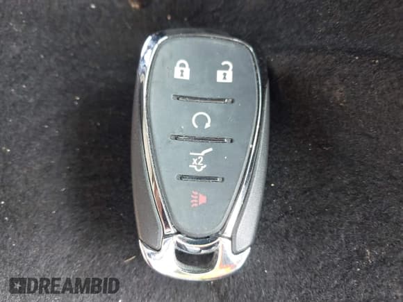 ✅ 2022 Chevrolet Traverse LT • VIN: 1GNEVHKW8NJ122749 • Lot: 41885902. Wystawiony na IAAI z przebiegiem Nie podano. Bezpłatny archiwum sprzedaży aukcyjnych z USA i szczegółowy raport historii pojazdu na DreamBid. Zdjęcie 11.