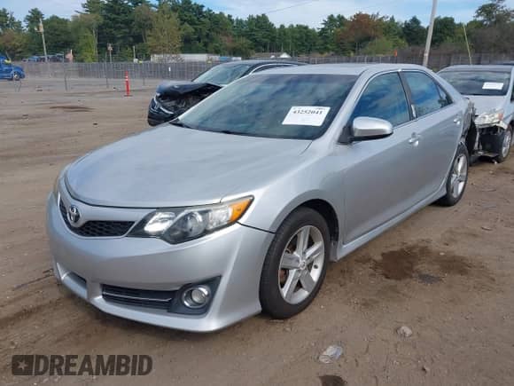 2012 Toyota Camry SE Sport Limited Edition with VIN 4T1BF1FKXCU064514, listed as a IAAI auction lot 43252041 with 104,455 mi miles and . Bid and sale history available at DreamBid. Image 2.