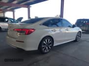 ✅ 2024 Honda Civic EX • VIN: 2HGFE1F77RH325065 • Lot: 43384420. Wystawiony na IAAI z przebiegiem 64 328 mil. Bezpłatny archiwum sprzedaży aukcyjnych z USA i szczegółowy raport historii pojazdu na DreamBid. Zdjęcie 4.