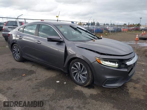✅ 2019 Honda Insight Touring • VIN: 19XZE4F96KE019944 • Lot: 43721289. Listed on IAAI with 78,198 mi. Free auction sales archive from the USA and detailed vehicle history report at DreamBid. Image 1.