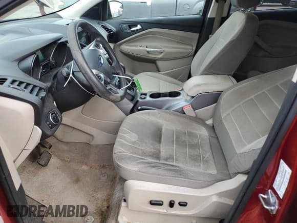 ✅ 2016 Ford Escape SE • VIN: 1FMCU9G9XGUA59341 • Lot: 81820755. Listed on Copart with 158,330 mi. Free auction sales archive from the USA and detailed vehicle history report at DreamBid. Image 7.