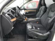 ✅ 2024 Volvo XC90 Plus Bright Theme • VIN: YV4L12PE8R1230316 • Лот: 68884225. Опубликован ранее на Copart с пробегом Не указан. Бесплатный доступ к архиву аукционных продаж из США и подробный отчёт об истории автомобиля на DreamBid. Изображение 7.