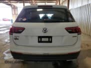 ✅ 2021 Volkswagen Tiguan SE • VIN: 3VV2B7AX3MM041959 • Lot: 49675295. Wystawiony na Copart z przebiegiem 39 511 mil. Bezpłatny archiwum sprzedaży aukcyjnych z USA i szczegółowy raport historii pojazdu na DreamBid. Zdjęcie 6.