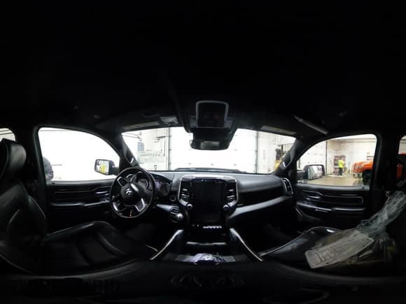 ✅ 2021 Ram 1500 Laramie • VIN: 1C6SRFJT4MN651156 • Lot: 43375106. Listed on IAAI with 40,296 mi. Free auction sales archive from the USA and detailed vehicle history report at DreamBid. Image 20.