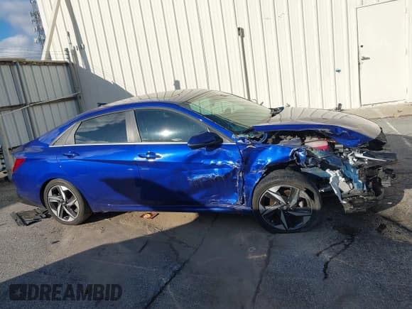 ✅ 2023 Hyundai Elantra Limited • VIN: KMHLN4AJ6PU076804 • Lot: 43658755. Listed on IAAI with 36,087 mi. Free auction sales archive from the USA and detailed vehicle history report at DreamBid. Image 13.