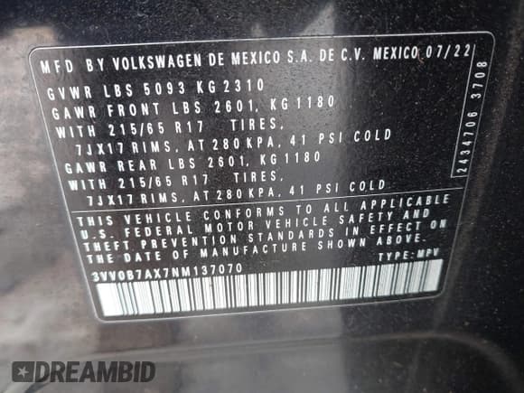 ✅ 2022 Volkswagen Tiguan S • VIN: 3VV0B7AX7NM137070 • Lot: 42492020. Wystawiony na IAAI z przebiegiem 24 396 mil. Bezpłatny archiwum sprzedaży aukcyjnych z USA i szczegółowy raport historii pojazdu na DreamBid. Zdjęcie 9.