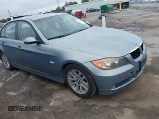 ✅ 2007 BMW 3 Series 328i • VIN: WBAVA33547KX73111 • Lot: 43174545. Listed on IAAI with 230,116 mi. Free auction sales archive from the USA and detailed vehicle history report at DreamBid. Image 1.
