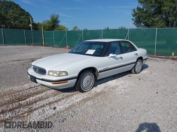 ✅ 1999 Buick LeSabre Custom • VIN: 1G4HP52K8XH495243 • Lot: 43123671. Wystawiony na IAAI z przebiegiem 112 173 mil. Bezpłatny archiwum sprzedaży aukcyjnych z USA i szczegółowy raport historii pojazdu na DreamBid. Zdjęcie 2.