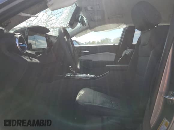 2025 Chevrolet Trax LT z VIN KL77LHEPXSC210386, wystawiony jako Copart lot #86716555 z przebiegiem Nie podano mil oraz Szkoda całkowita • Salvage title. Historia ofert i sprzedaży dostępna na DreamBid. Obrazek 7.