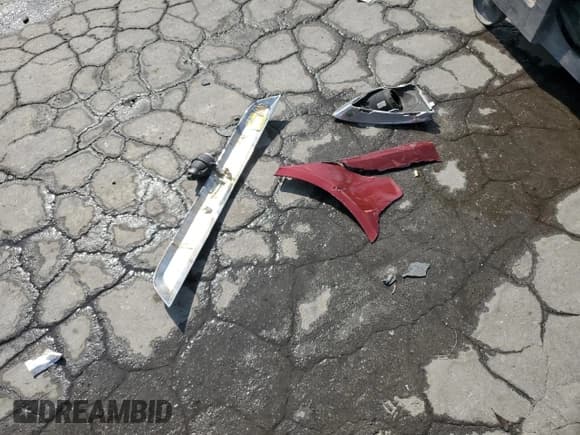 ✅ 2009 Pontiac G6 1SA • VIN: 1G2ZG57NX94178459 • Lot: 68213195. Wystawiony na Copart z przebiegiem 102 356 mil. Bezpłatny archiwum sprzedaży aukcyjnych z USA i szczegółowy raport historii pojazdu na DreamBid. Zdjęcie 12.