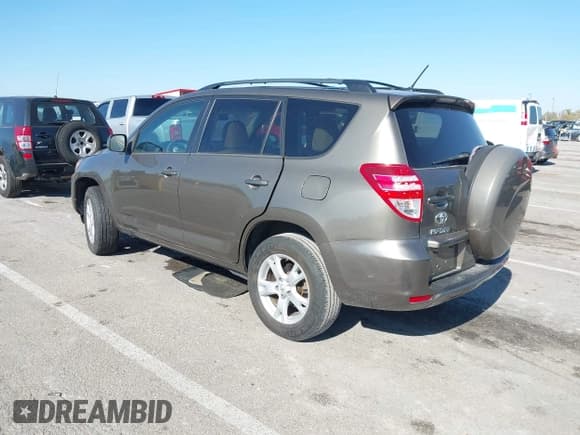 ✅ 2012 Toyota RAV4 • VIN: 2T3ZF4DV0CW133117 • Lot: 43593881. Wystawiony na IAAI z przebiegiem Nie podano. Bezpłatny archiwum sprzedaży aukcyjnych z USA i szczegółowy raport historii pojazdu na DreamBid. Zdjęcie 3.