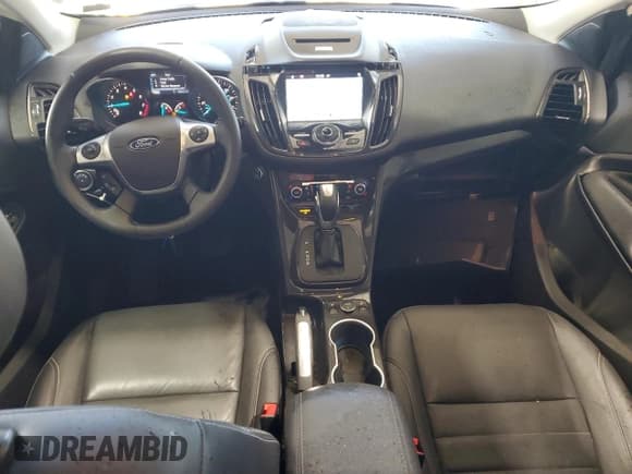 ✅ 2016 Ford Escape Titanium • VIN: 1FMCU9JX3GUB83829 • Lot: 85824355. Wystawiony na Copart z przebiegiem 9 522 mil. Bezpłatny archiwum sprzedaży aukcyjnych z USA i szczegółowy raport historii pojazdu na DreamBid. Zdjęcie 8.