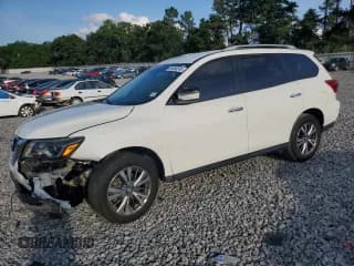 ✅ 2018 Nissan Pathfinder SV • VIN: 5N1DR2MN5JC659809 • Lot: 58568245. Wystawiony na Copart z przebiegiem 110 371 mil. Bezpłatny archiwum sprzedaży aukcyjnych z USA i szczegółowy raport historii pojazdu na DreamBid. Zdjęcie 1.