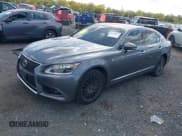 ✅ 2013 Lexus LS 460 • VIN: JTHCL5EFXD5018818 • Lot: 43348965. Wystawiony na IAAI z przebiegiem 160 218 mil. Bezpłatny archiwum sprzedaży aukcyjnych z USA i szczegółowy raport historii pojazdu na DreamBid. Zdjęcie 17.