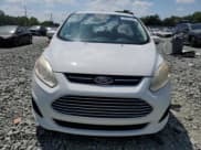 ✅ 2013 Ford C-Max SE • VIN: 1FADP5AU9DL511373 • Lot: 55916285. Wystawiony na Copart z przebiegiem 131 850 mil. Bezpłatny archiwum sprzedaży aukcyjnych z USA i szczegółowy raport historii pojazdu na DreamBid. Zdjęcie 5.