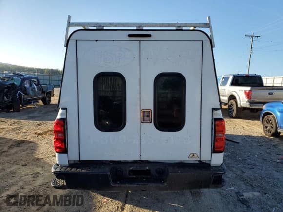 ✅ 2015 Chevrolet Silverado 1500 LS • VIN: 1GCNCPEH0FZ279801 • Лот: 86545535. Опубликован ранее на Copart с пробегом 265 166 миль. Бесплатный доступ к архиву аукционных продаж из США и подробный отчёт об истории автомобиля на DreamBid. Изображение 6.