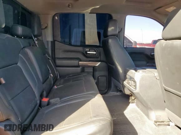 ✅ 2020 Chevrolet Silverado 1500 LTZ • VIN: 3GCUYGET1LG154464 • Lot: 84236375. Wystawiony na Copart z przebiegiem 95 040 mil. Bezpłatny archiwum sprzedaży aukcyjnych z USA i szczegółowy raport historii pojazdu na DreamBid. Zdjęcie 10.