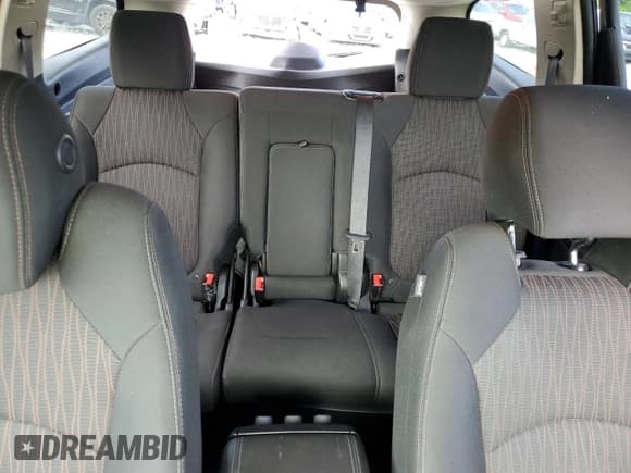 ✅ 2016 Chevrolet Traverse LT • VIN: 1GNKRGKD1GJ258675 • Lot: 55804445. Wystawiony na Copart z przebiegiem 182 133 mil. Bezpłatny archiwum sprzedaży aukcyjnych z USA i szczegółowy raport historii pojazdu na DreamBid. Zdjęcie 10.