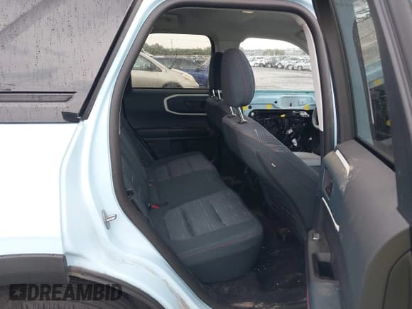 ✅ 2023 Ford Bronco Sport Heritage • VIN: 3FMCR9G66PRD80016 • Lot: 43141459. Listed on IAAI with 51,250 mi. Free auction sales archive from the USA and detailed vehicle history report at DreamBid. Image 8.