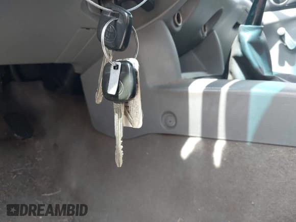 ✅ 2006 Toyota Tacoma • VIN: 5TEPX42N96Z158680 • Lot: 42721675. Wystawiony na IAAI z przebiegiem 210 738 mil. Bezpłatny archiwum sprzedaży aukcyjnych z USA i szczegółowy raport historii pojazdu na DreamBid. Zdjęcie 11.