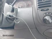 ✅ 2001 Ford F-150 XL • VIN: 1FTPX18L91NB97754 • Лот: 43737956. Опубликован ранее на IAAI с пробегом 389 739 миль. Бесплатный доступ к архиву аукционных продаж из США и подробный отчёт об истории автомобиля на DreamBid. Изображение 11.