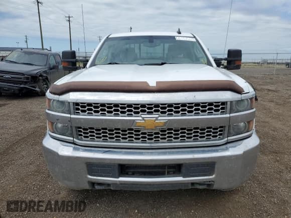✅ 2019 Chevrolet Silverado 2500HD Work Truck • VIN: 1GC1KREG2KF126370 • Лот: 66151275. Опубликован ранее на Copart с пробегом 179 792 миль. Бесплатный доступ к архиву аукционных продаж из США и подробный отчёт об истории автомобиля на DreamBid. Изображение 5.