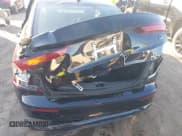 ✅ 2024 Volvo S60 Plus Black Edition • VIN: 7JRH60FH9RG311382 • Lot: 41297866. Wystawiony na IAAI z przebiegiem 12 805 mil. Bezpłatny archiwum sprzedaży aukcyjnych z USA i szczegółowy raport historii pojazdu na DreamBid. Zdjęcie 18.