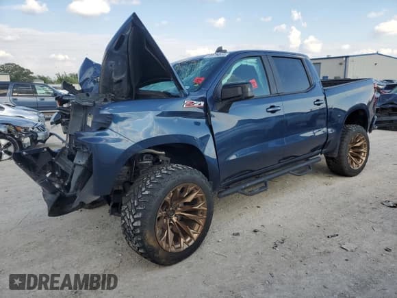 ✅ 2019 Chevrolet Silverado 1500 RST • VIN: 1GCUYEED4KZ149691 • Lot: 70475844. Wystawiony na Copart z przebiegiem Nie podano. Bezpłatny archiwum sprzedaży aukcyjnych z USA i szczegółowy raport historii pojazdu na DreamBid. Zdjęcie 1.