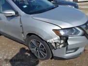 ✅ 2019 Nissan Rogue SV • VIN: 5N1AT2MT3KC777684 • Лот: 41925508. Опубликован ранее на IAAI с пробегом 113 717 миль. Бесплатный доступ к архиву аукционных продаж из США и подробный отчёт об истории автомобиля на DreamBid. Изображение 6.