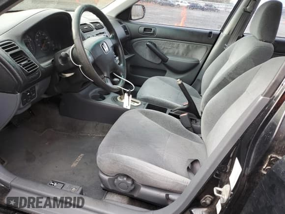 ✅ 2001 Honda Civic EX • VIN: 1HGES26721L063120 • Lot: 92315035. Listed on Copart with 156,105 mi. Free auction sales archive from the USA and detailed vehicle history report at DreamBid. Image 7.