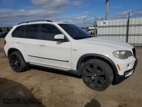 ✅ 2008 BMW X5 4.8i • VIN: 5UXFE835X8L166083 • Лот: 47588925. Опубликован ранее на Copart с пробегом Не указан. Бесплатный доступ к архиву аукционных продаж из США и подробный отчёт об истории автомобиля на DreamBid. Изображение 4.