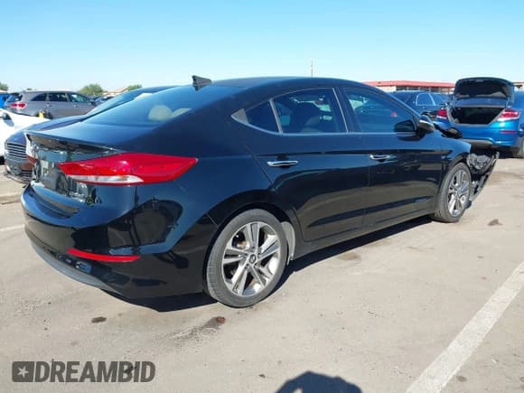 ✅ 2017 Hyundai Elantra Value Edition • VIN: 5NPD84LF6HH083806 • Лот: 43549295. Опубликован ранее на IAAI с пробегом 109 962 миль. Бесплатный доступ к архиву аукционных продаж из США и подробный отчёт об истории автомобиля на DreamBid. Изображение 4.